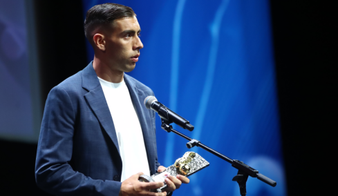 Μπετανκόρ: «Είχα εθιστεί σε τζόγο και αλκοόλ», βίντεο 
