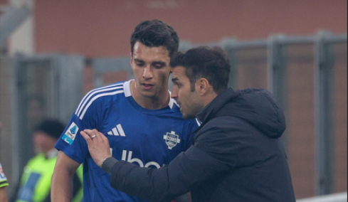 Φάμπρεγας  για Δουβίκα: Μου αρέσει ο Τάσος, αυτά πρέπει να βελτιώσει για να γίνει κορυφαίος ποδοσφαιριστής 