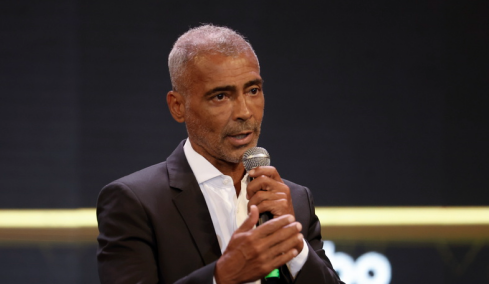 Ρομάριο: «Η Βραζιλία μπορεί να κατακτήσει το Μουντιάλ, με τον Αντσελότι αποκτήσαμε ξανά αυτοπεποίθηση»