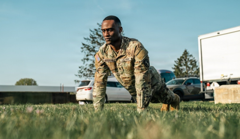 Ο νέος στίβος μάχης που πρέπει να περνούν οι μάχιμοι Αμερικανοί στρατιώτες: Δείτε τι πρέπει να κάνουν μέσα σε 30 λεπτά
