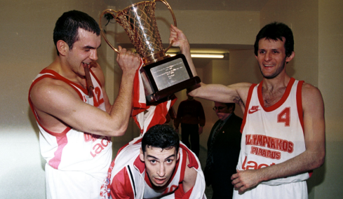 Μπακατσιάς: «Δίκαια πήρε ο Ολυμπιακός τη Euroleague, ήταν σταθερός σε όλη τη σεζόν»