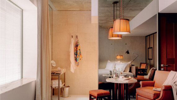 Φίλιπ Σταρκ: Στα σύννεφα με το Maison Heler