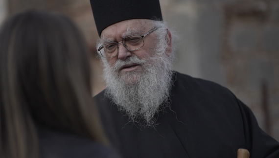 Μεγάλη Εβδομάδα στα Μοναστήρια της Ελλάδας: Στη Μονή Μεταμορφώσεως του Σωτήρος που στέκει αγέρωχη εδώ και χίλια χρόνια