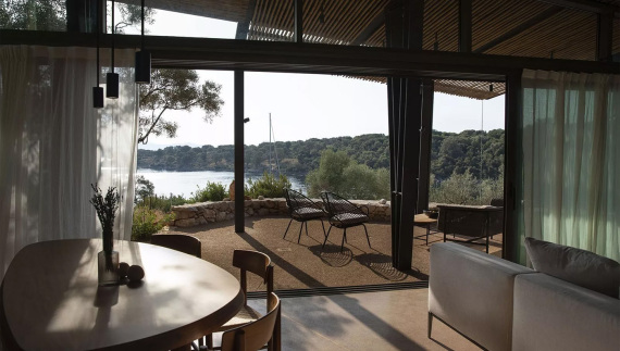 13 σπίτια μοναδικής αρχιτεκτονικής αισθητικής που βρίσκονται στην Ελλάδα - Δείτε βίντεο