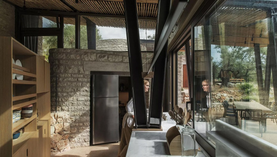 13 σπίτια μοναδικής αρχιτεκτονικής αισθητικής που βρίσκονται στην Ελλάδα - Δείτε βίντεο