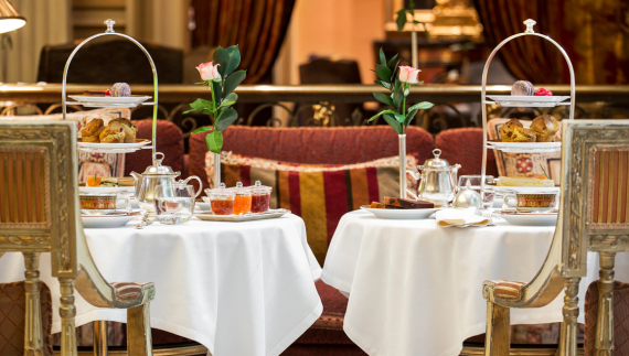 Η συναρπαστική ιστορία του ξενοδοχείου που πρωταγωνιστεί για 150 χρόνια στον ελληνικό κλάδο φιλοξενίας