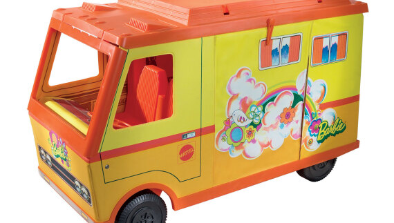 Barbie: Μία νέα έκθεση ρίχνει φως στην εξέλιξη της διάσημης κούκλας