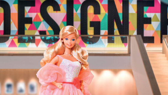 Barbie: Μία νέα έκθεση ρίχνει φως στην εξέλιξη της διάσημης κούκλας