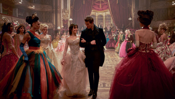 Nicholas Galitzine, ωραίος σαν Έλληνας