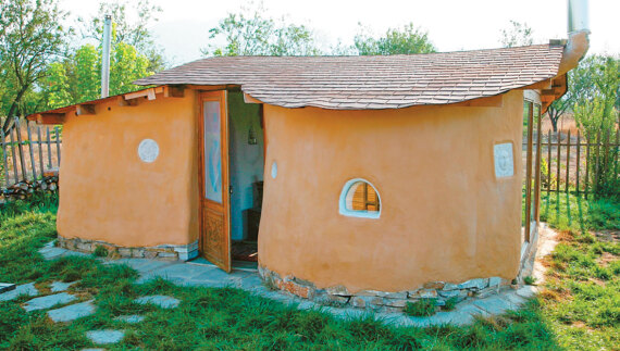 Οικοχωριά για επιστροφή στη φύση  και... άμεση δημοκρατία