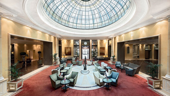 Hotel Bayerischer Hof, το ξενοδοχείο θρύλος του Μονάχου