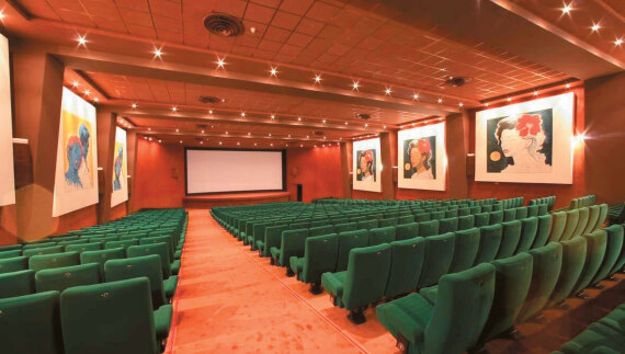 Δεκατρία χρόνια μετά: Βρέθηκε λύση και θα ξαναγεννηθούν «Απόλλων» και «Αττικόν»