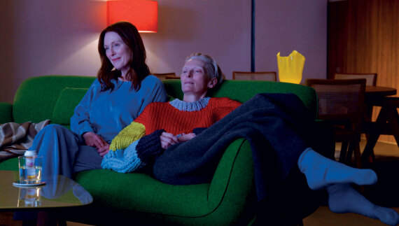 Πέδρο Αλμοδόβαρ: Στο σπίτι με τα χρώματα και τις ιστορίες του 
