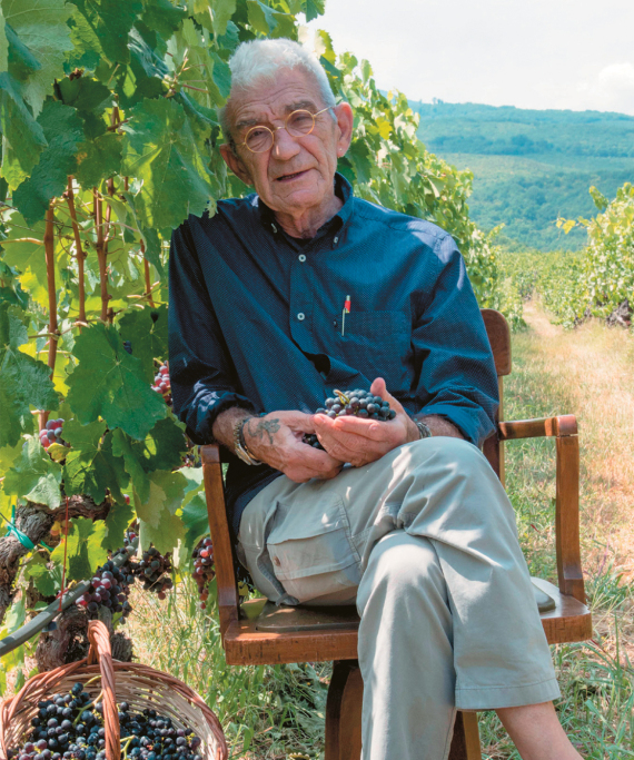 Γιάννης Μπουτάρης 1942-2024: Η ιστορία ενός επίμονου αμπελουργού