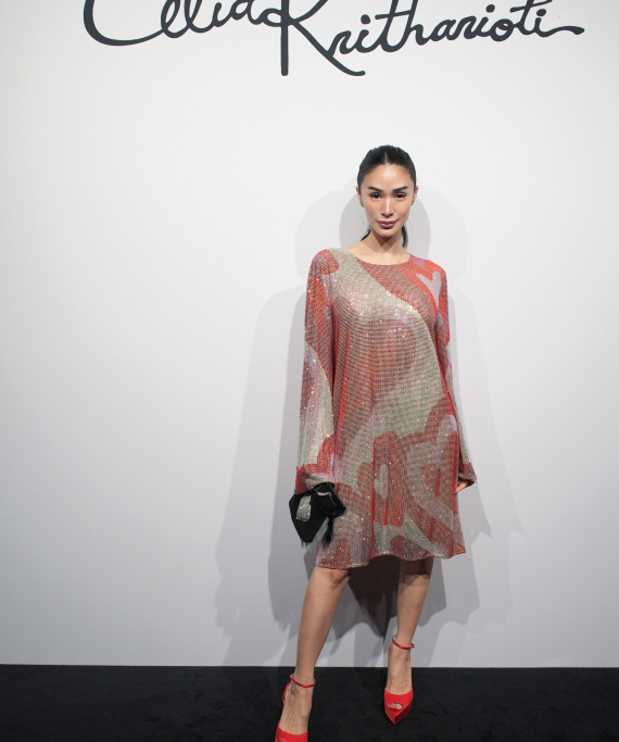 Παρίσι: Η Σίλια Κριθαριώτη στο πάνθεον της υψηλής ραπτικής με τη συλλογή Old Hollywood Avant-Première