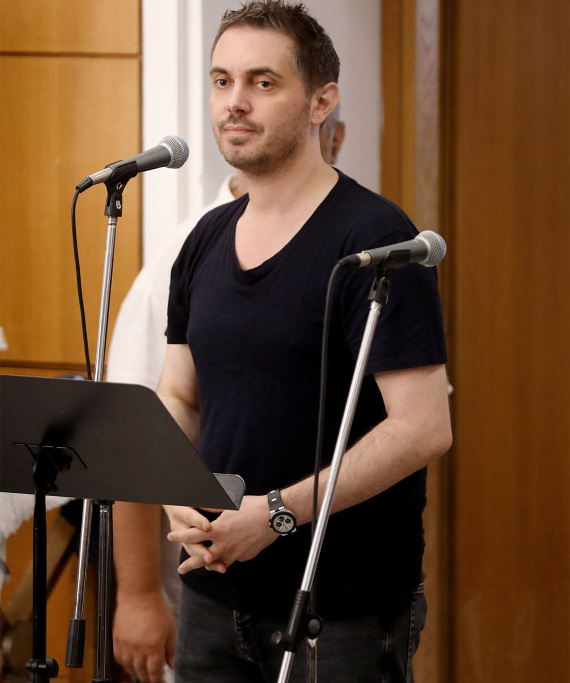 Μιχάλης Χατζηγιάννης: Τι γυρεύει ο «Μικρός Νταλάρας» στον πολιτισμό της Κύπρου