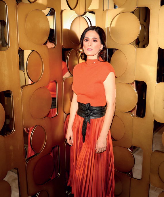 Βερόνικα Δαβάκη: Μία κυρία στο ρεμπέτικο