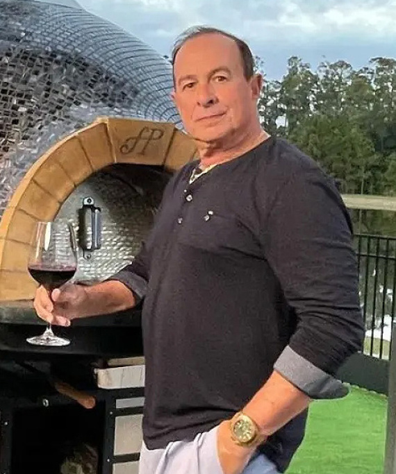 Cocaine Cowboys: Η ιστορία των δισεκατομμυριούχων που έλεγχαν το Μαϊάμι