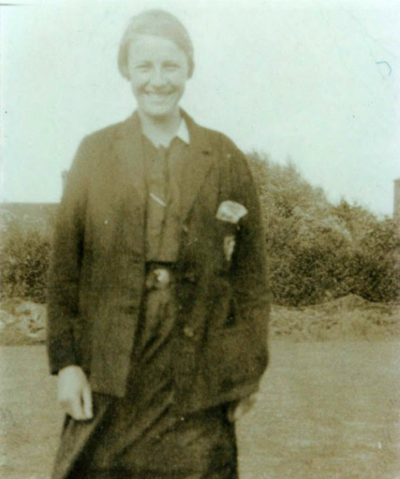 Μάικλ Ντίλον: Ο πρώτος τρανς άνδρας που έγινε μοναχός