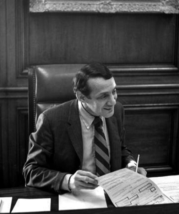 Η εξέλιξη του drag: Από την Αρχαία Ελλάδα στο Drag Race του RuPaul