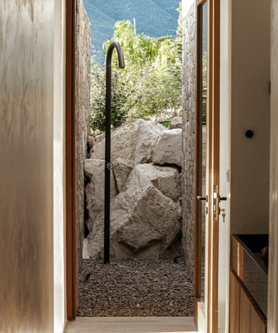 Λευκάδα: Η βίλα με την απίθανη θέα που πουλήθηκε μέσω Sotheby’s σε τιμή ρεκόρ 15.000 ανά τ.μ