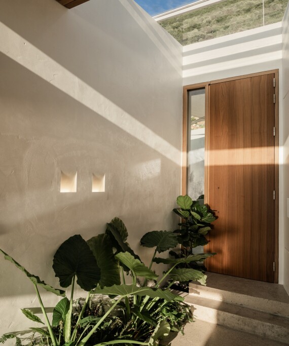 Λευκάδα: Η βίλα με την απίθανη θέα που πουλήθηκε μέσω Sotheby’s σε τιμή ρεκόρ 15.000 ανά τ.μ