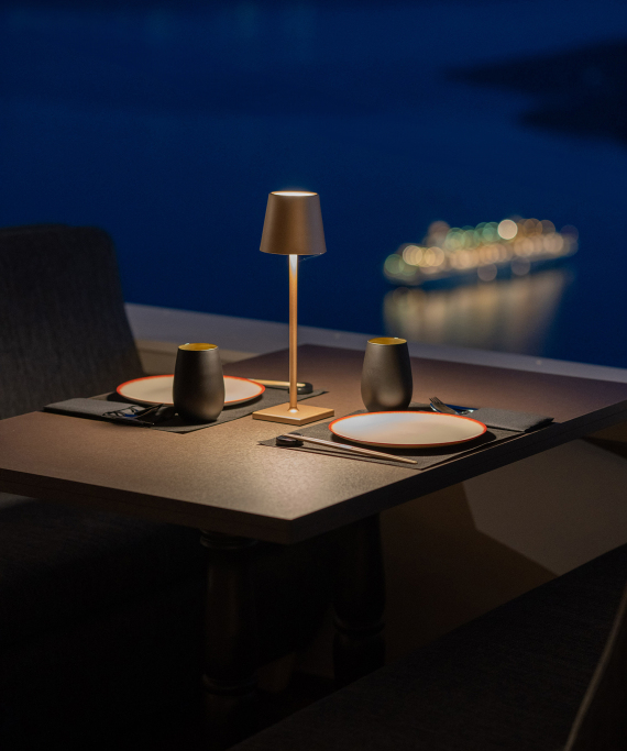 H απόλυτη γαστρονομική εμπειρία στη Σαντορίνη