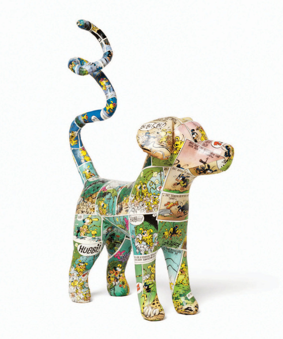 Ποια είναι η Σουηδέζα εικαστικός που δημιουργεί γλυπτά σκυλάκια