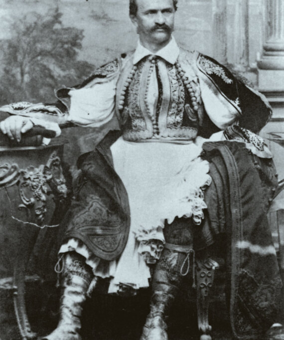 Το μυστήριο με τα σκήπτρα του Όθωνα: Εμφανίστηκαν τρεις φορές για 6 ώρες στα 188 χρόνια της ιστορίας τους