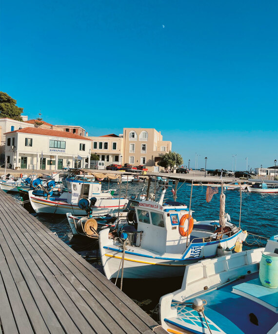 Η ιστορία των καρνάγιων: Ο ναυπηγός που σώζει τα ελληνικά ξύλινα σκαριά