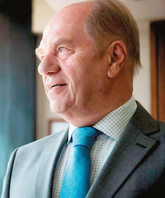 Γιώργος Κουτρουλιάς: Η πτώση του «βασιλιά» της παραλιακής με τα 25 club