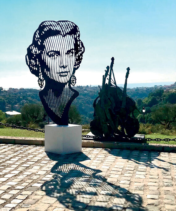 Marcos Marin: Ο γλύπτης του Μονακό στην Ελλάδα