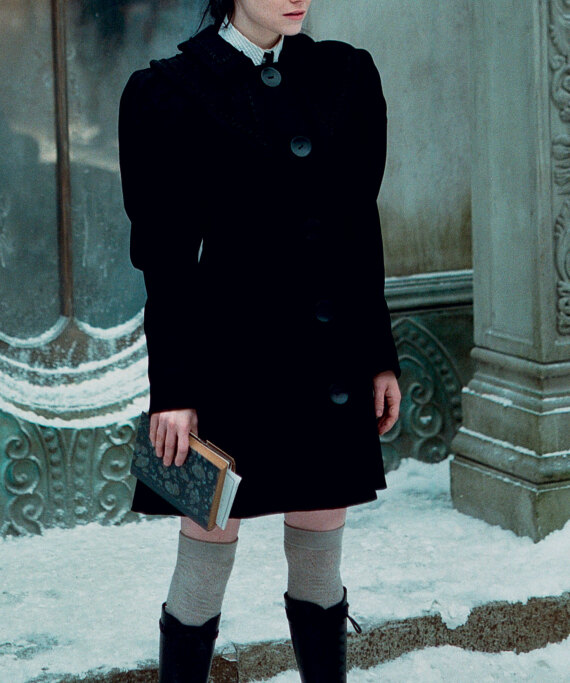 Poor Things: Το styling του sex που άνοιξε την πόρτα της Χρυσής Σφαίρας στην Έμα Στόουν