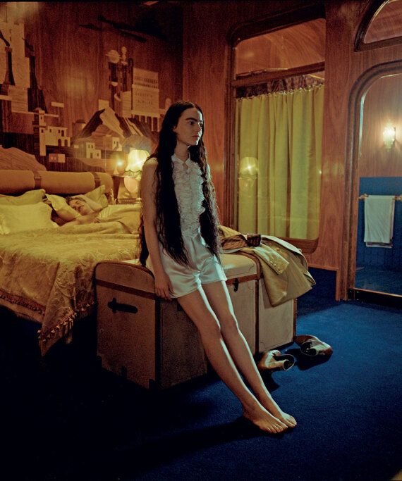 Poor Things: Το styling του sex που άνοιξε την πόρτα της Χρυσής Σφαίρας στην Έμα Στόουν