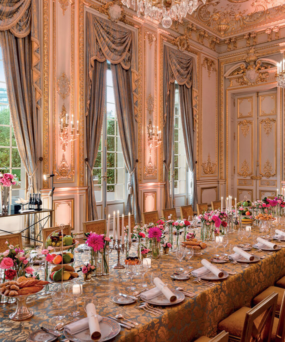 Shangri-La: Ένα αληθινό παλάτι στο Παρίσι 