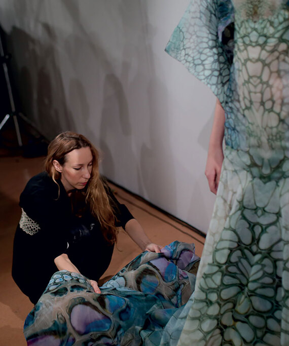 Iris van Herpen: Η επιστήμη της υψηλής ραπτικής