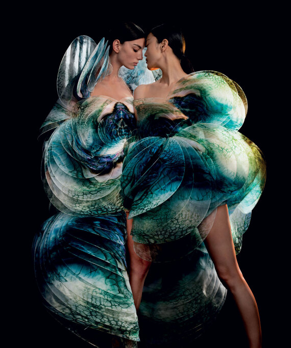 Iris van Herpen: Η επιστήμη της υψηλής ραπτικής