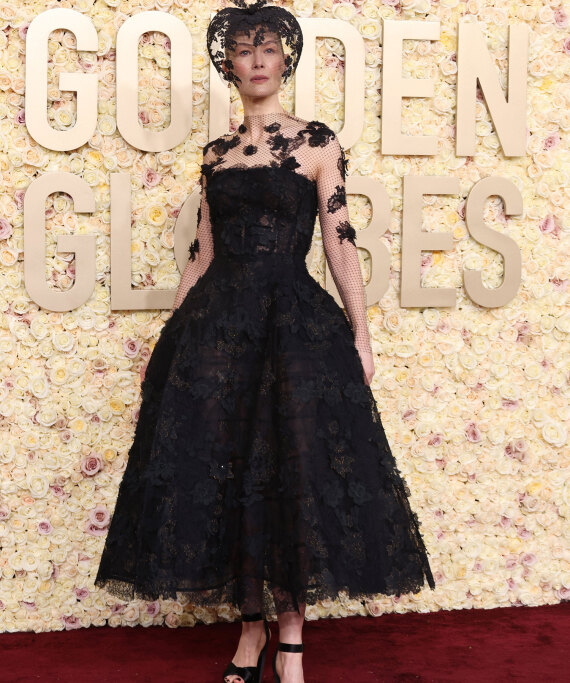 Χρυσές Σφαίρες 2024: Η χλιδή των ρούχων συναγωνιζόταν τη λάμψη των σταρ που τα φορούσαν