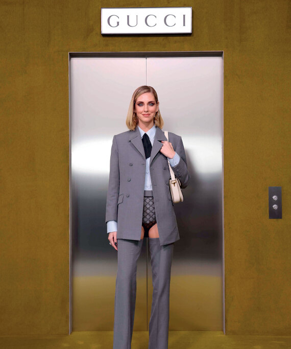 Κιάρα Φεράνι: Η βασίλισσα influencer είναι γυμνή