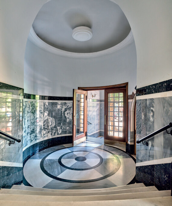 Φωκίωνος Νέγρη: Το ακίνητο των 980.000 ευρώ που ταξιδεύει στον χρόνο