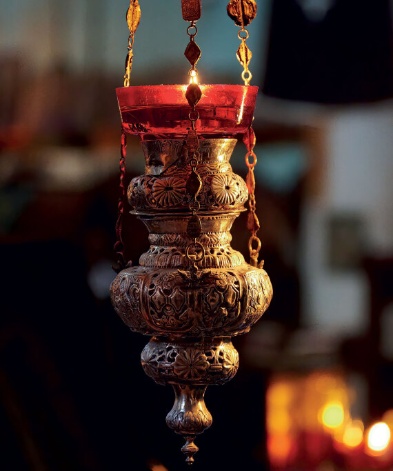 Λίζυ Mανωλά: Το μακρύ ταξίδι της πίστης