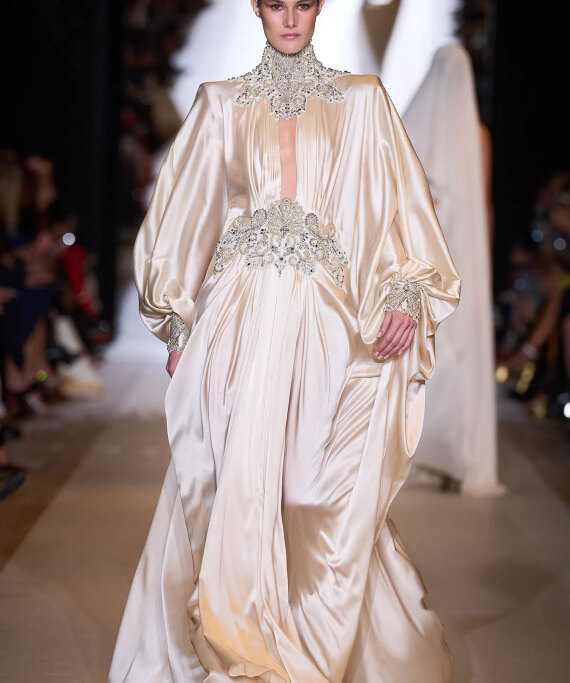 Paris Haute Couture 2024: Η extravaganza της μόδας