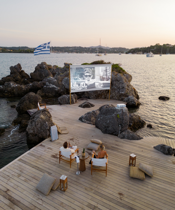 Αυθεντικές παραδόσεις και ανοιξιάτικη χαλάρωση κάνουν το Πάσχα στην Κέρκυρα μοναδικό
