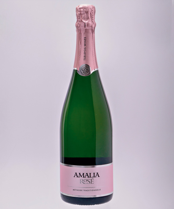 Αφιέρωμα: O χάρτης του ελληνικού κρασιού 2024 - Σπουδαία λευκά και ροζέ από την Πελοπόννησο