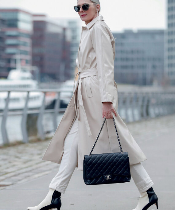 Πέτρα Φαν Μπρέμεν: Το 65χρονο μοντέλο που άνοιξε νέους ορίζοντες στην πασαρέλα