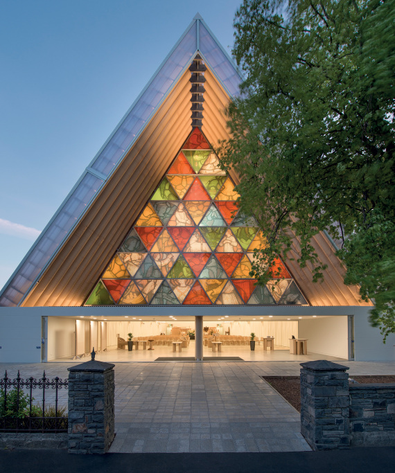 Σιγκέρου Μπαν: Ο αρχιτέκτονας από την Ιαπωνία που... σώζει τον κόσμο 