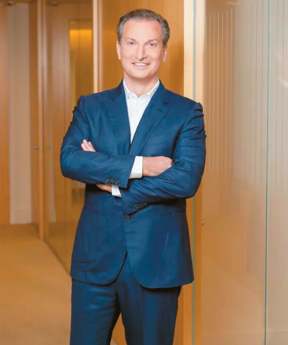 Εκλογές στις ΗΠΑ: 8 «δικοί μας» στο επιτελείο της Χάρις - Ο Ελπιδοφόρος και η… Μαλλιωτάκη στην ομάδα Τραμπ