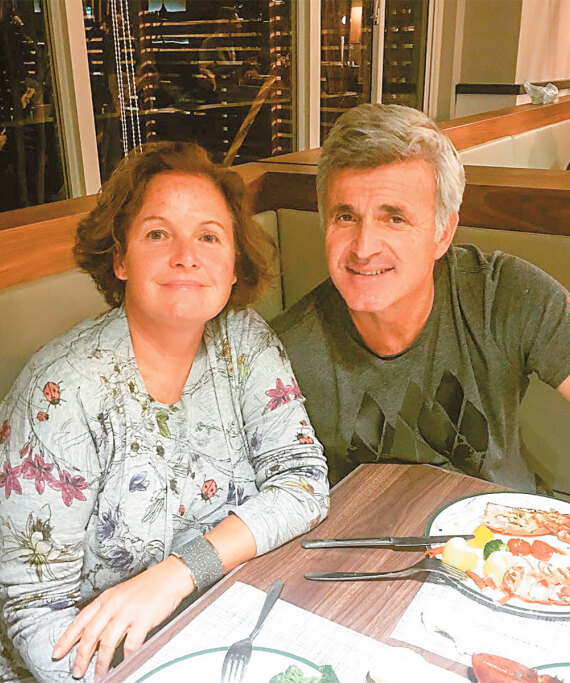 Οικογένεια Τσιτσιπά: Γιατί ο Στέφανος βρίζει δημόσια τους γονείς του