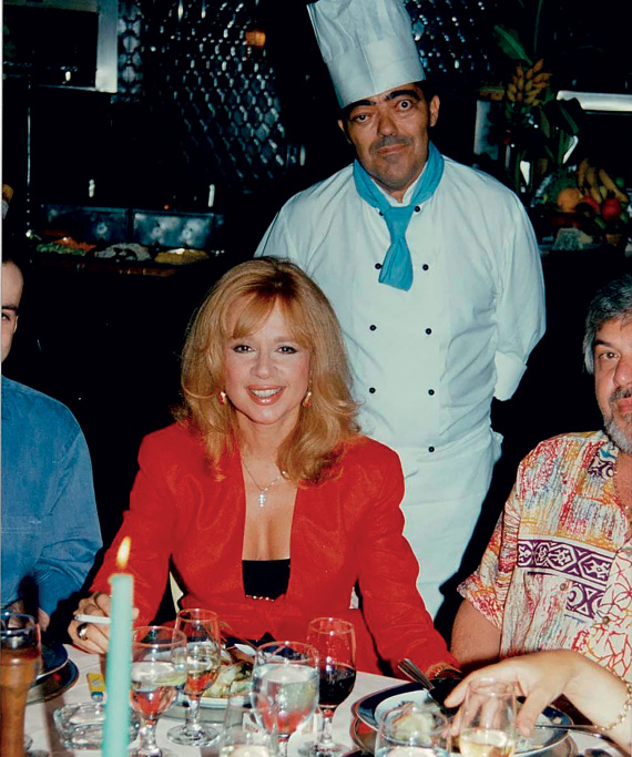 Μαίρη Καμπουράκη: Η τέχνη της φιλοξενίας