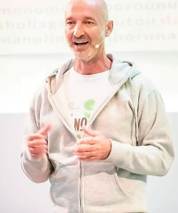 Οικοχωριά για επιστροφή στη φύση  και... άμεση δημοκρατία